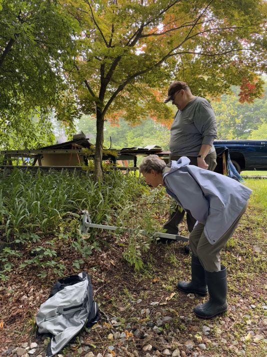 Tony and Sally used pull bear tool at the Hayes Sculpture Garden in Coventry, CT.